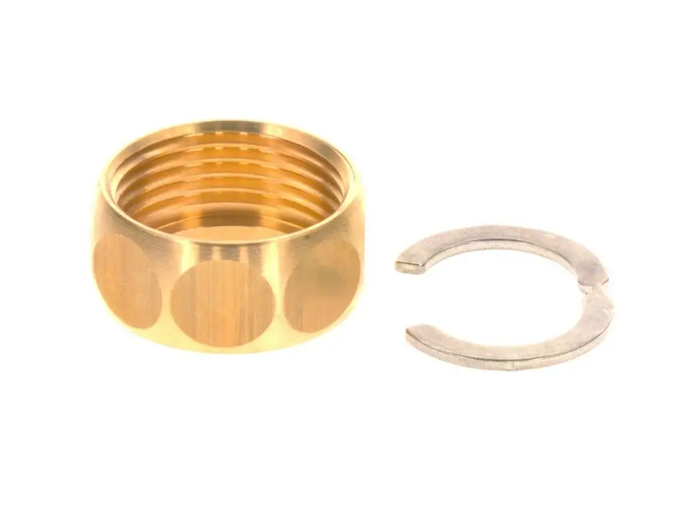 BOSCH Befestigungssatz bestehend aus einem goldenen, gewindelosen Behälter mit Durchbrüchen und einem silbernen Sicherungsring.